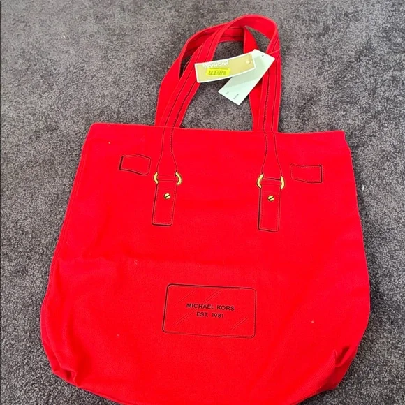 Michael Kors Vibrant Red Canvas Tote w Gold Accents NWT Hamilton Trompe Loeil - Picture 2 of 3